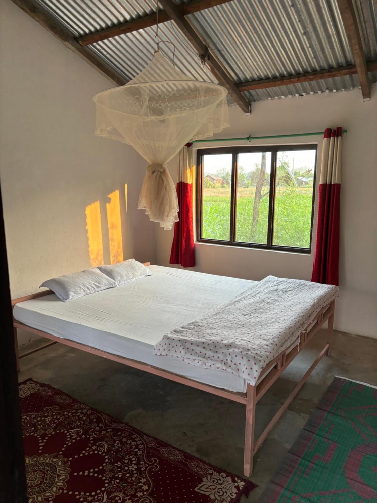 Nanu'S Bardiya Homestay Szoba fotó